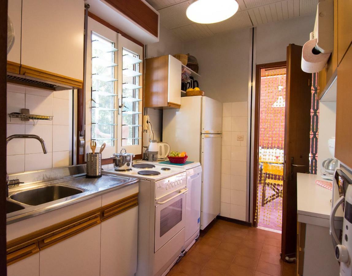 The Boucamviglia Beach House Saronida Екстериор снимка
