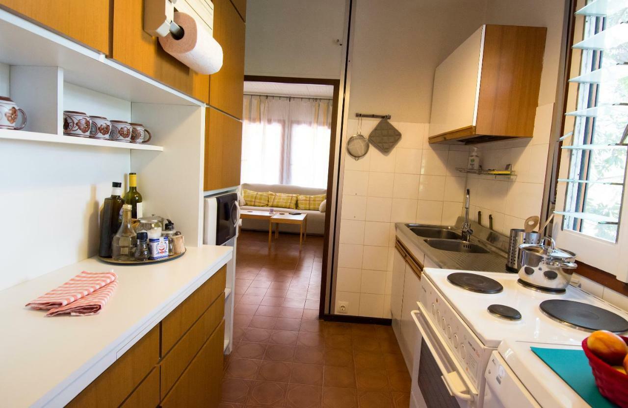 The Boucamviglia Beach House Saronida Екстериор снимка